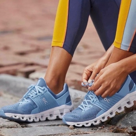 On Running Shoes - ON RUNNING Cloudswift Sneakers Lake Blue | Women’s Size 7 | EUC